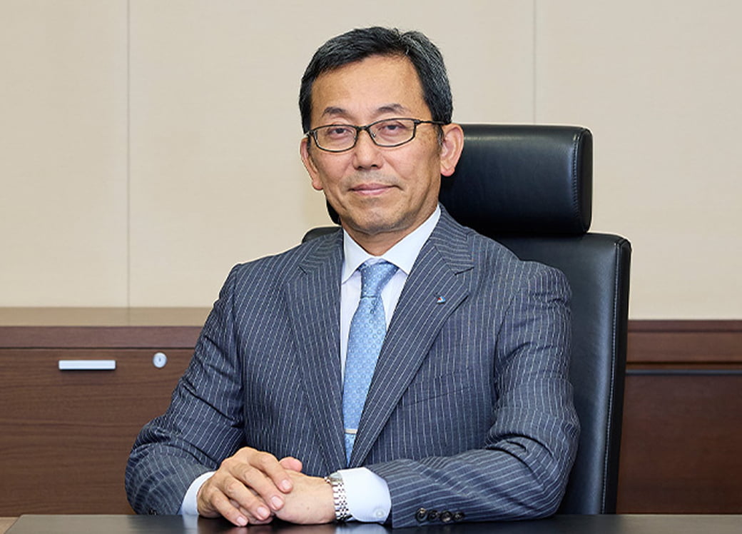 代表取締役社長 半田 真一