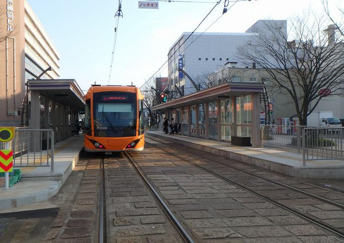 福井城址大名町駅