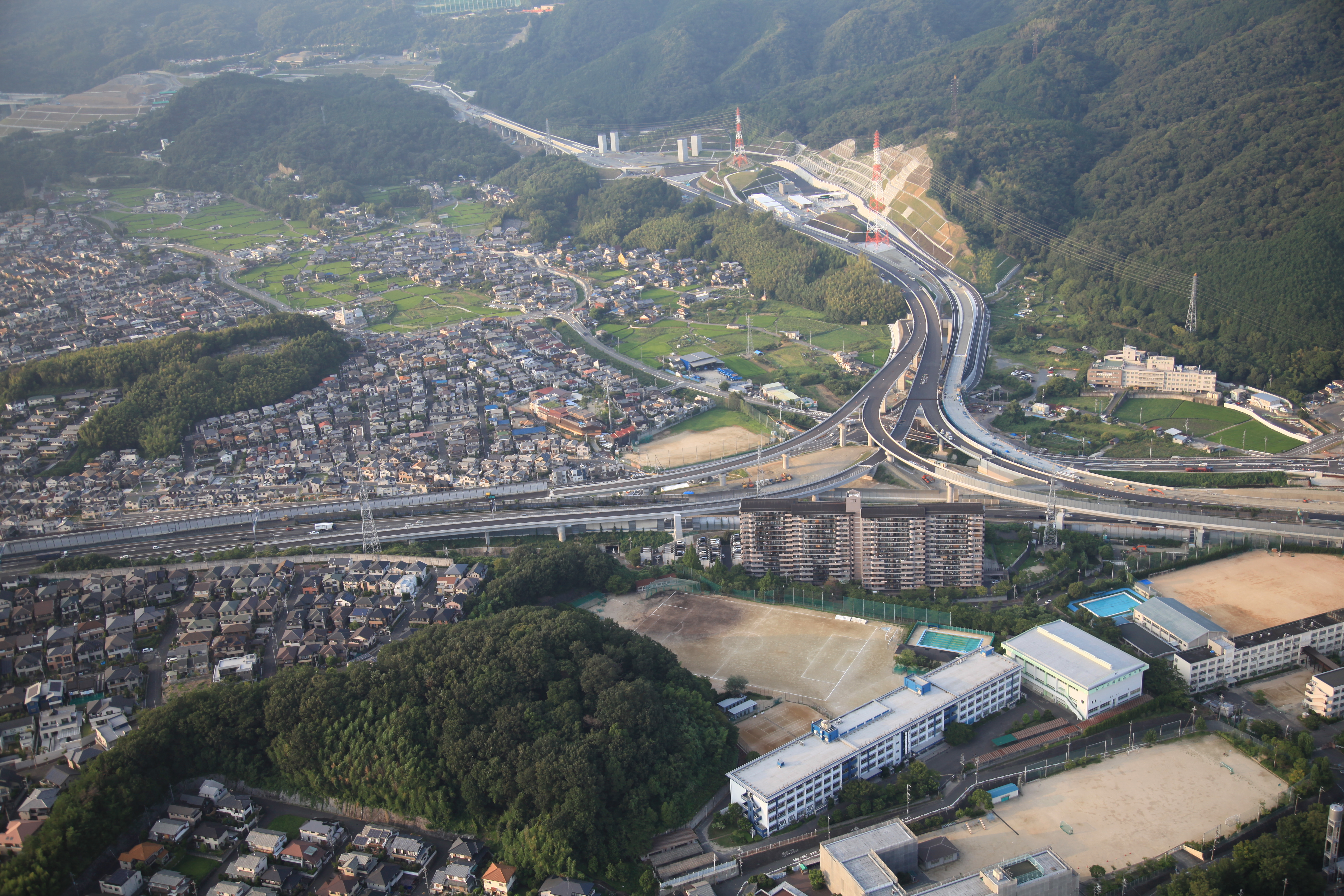 新名神高速道路 高槻ジャンクション新設工事